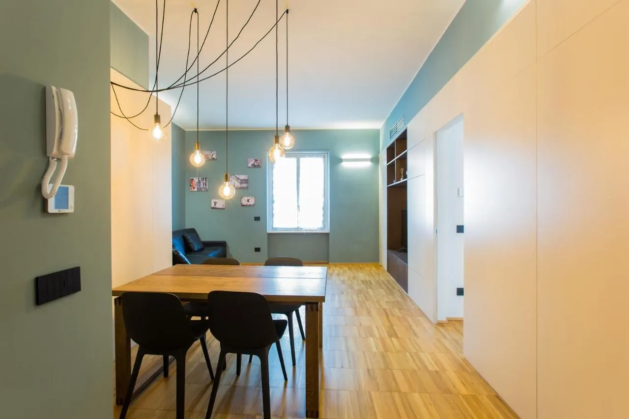 Easylife - Spazioso E Tranquillo Trilocale In Porta Romana Milano